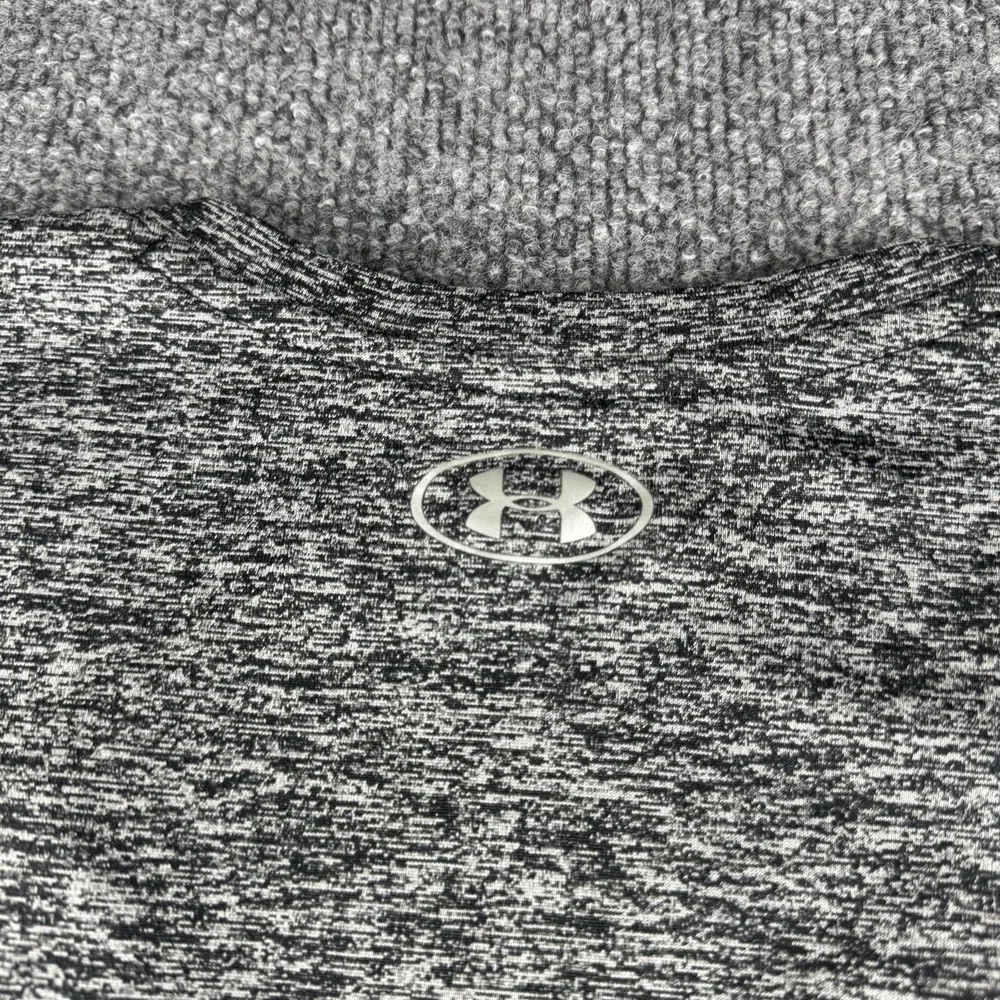 Under Armour Shirt Womens S Gray V Neck Short Sleeve HeatGear Athletic Logo Tee